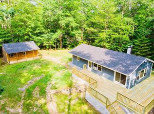 8 Shore Rd, Raymond, ME 04071