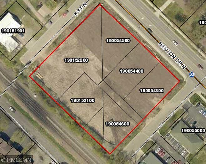 2nd image of 700 N Benton Dr