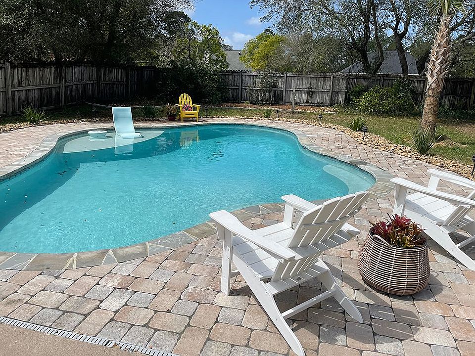 1st image of 2629 Barefoot Creek Cir