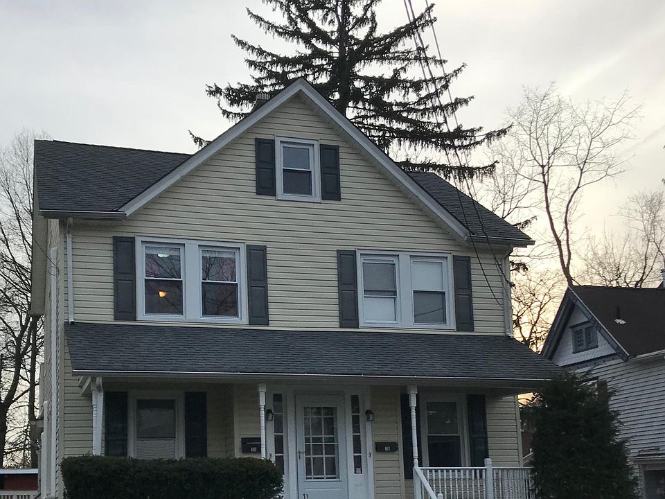 7 Center St.