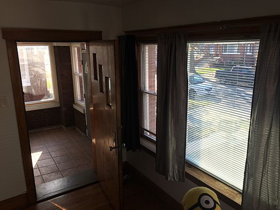 5th image of 2121 Cuyler Ave #Home