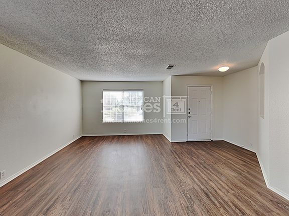 5th image of 1605 Heritage Blvd