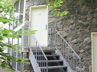 108 Park De Ville Pl, Columbia, MO 65203