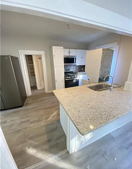 2604 Jefferson St — Photo 6
