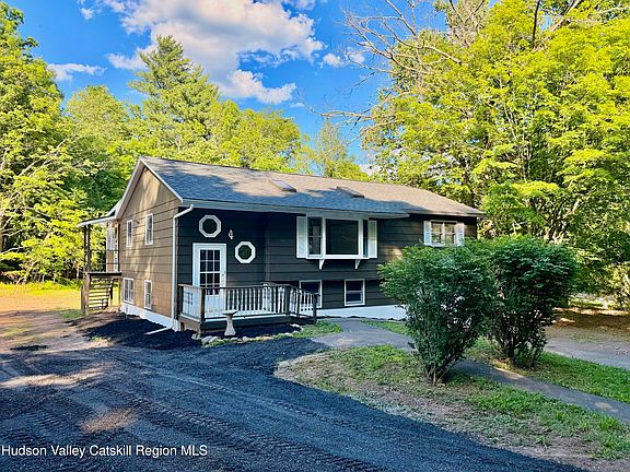 3rd image of 103 Manorkill Road