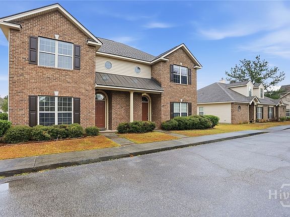 2nd image of 108 Coach House Square