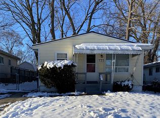 733 Livingston Ave, Pontiac, MI 48340