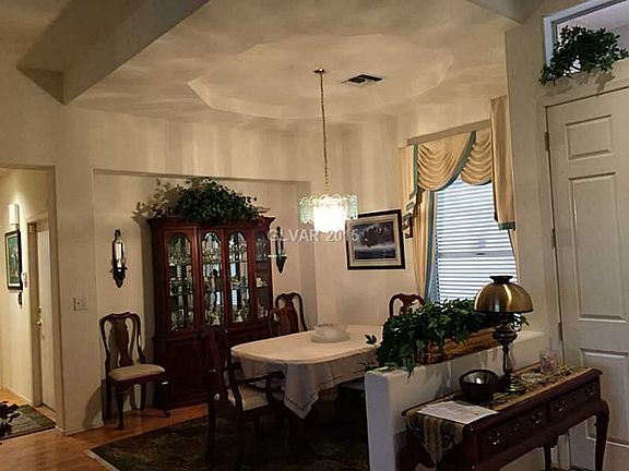 4th image of 10529 Shoalhaven Dr