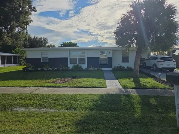 2352 Dallas St, Pt Charlotte, FL 33952