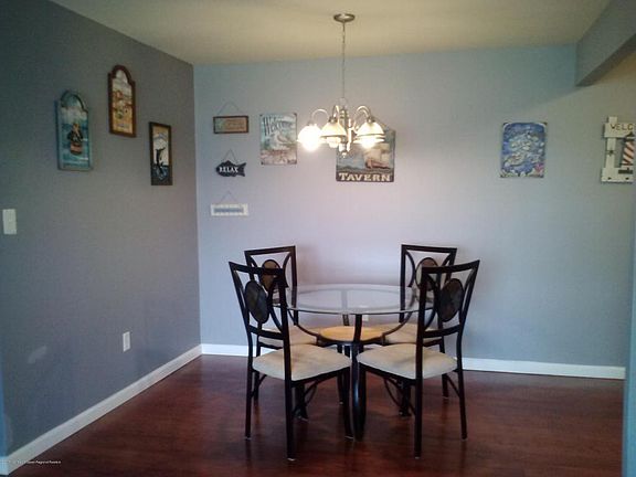 4th image of 1382 Ocean Ave Unit 17B
