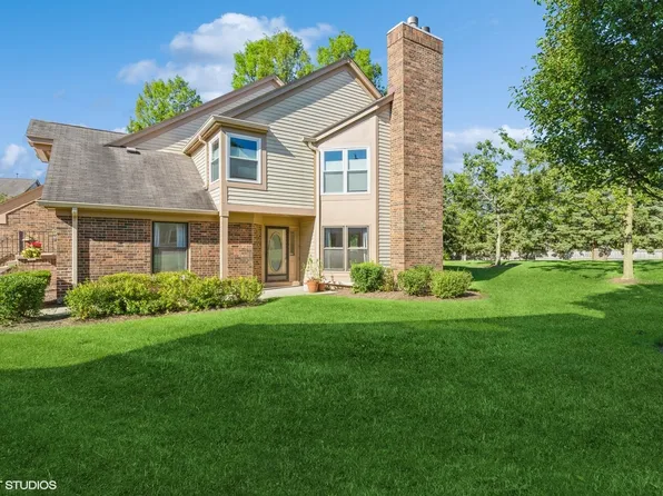 2514 Live Oak Ln #2514, Buffalo Grove, IL 60089