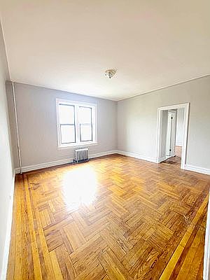 3rd image of 529 E 22nd St #54
