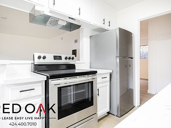 3rd image of 211 S Avenue 57 APT 15