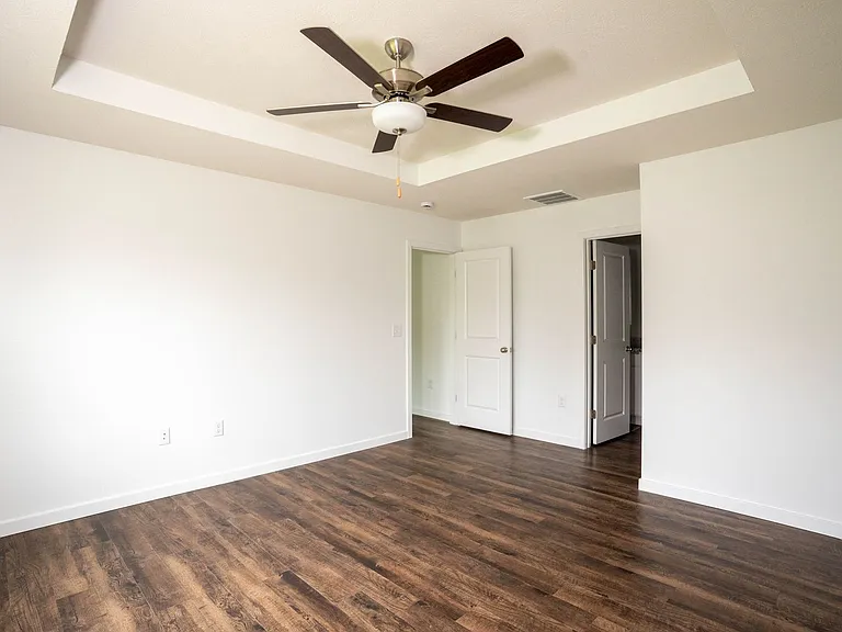 2120 Durango Dr — Photo 12