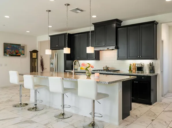 51938 Via Tolosa, La Quinta, CA 92253