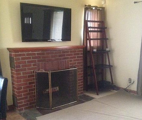 5th image of 110 Pine Grove Ave
