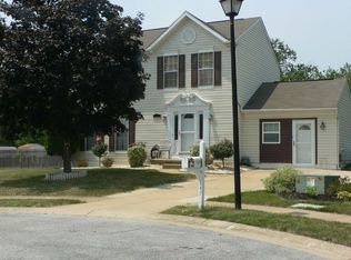 345 Hackberry Dr, New Castle, DE 19720