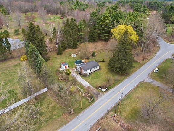 2nd image of 895 Barber Pond Road