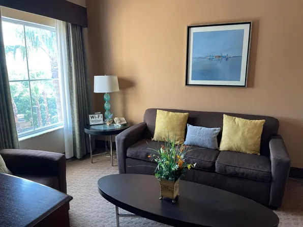 8303 Palm Pkwy #501, Orlando, FL 32836