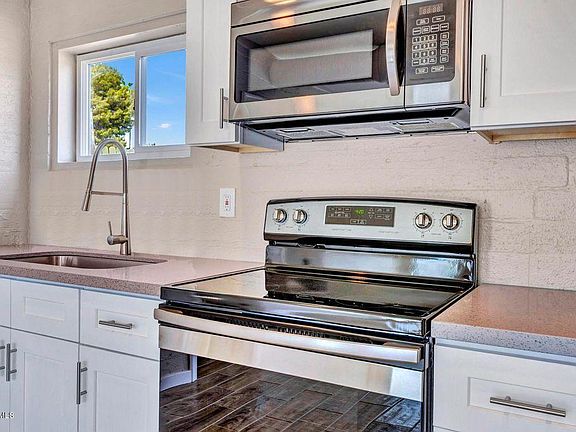 5th image of 4422 N Longview Ave APT 4