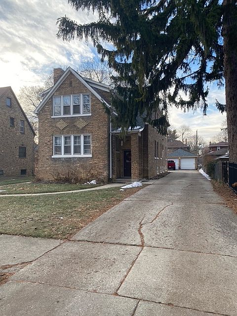 1st image of 1334 Chestnut St #2