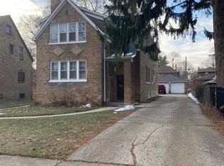 1334 Chestnut St #2, Waukegan, IL 60085