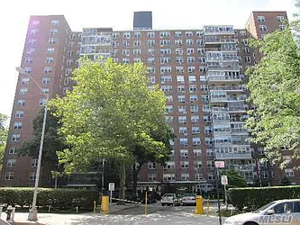 Sold by Winzone Realty Inc