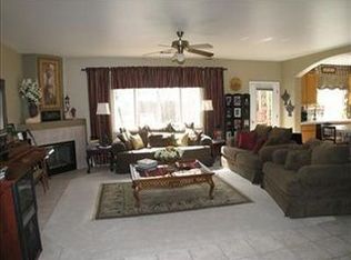 8623 Harbor Club Dr, Bakersfield, CA 93312