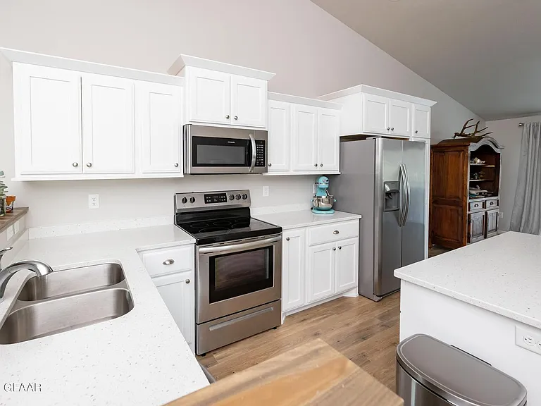 5610 Lou Ann St — Photo 14