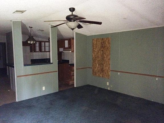 3rd image of 107 Shaggy Cir