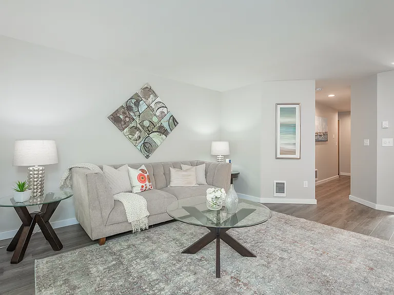 1302-1348 9th St SE #1308 — Photo 16