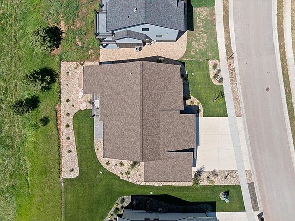 5th image of 7745 Brooks Loop