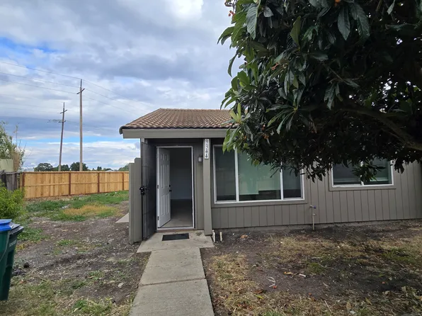 9344 Kirkby Ln #9344, Stockton, CA 95210