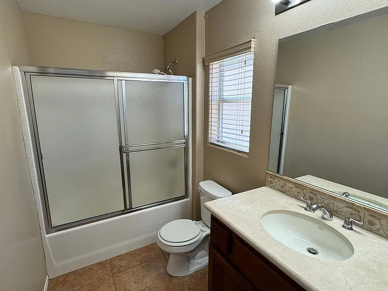 917 Blushing Rose Pl — Photo 13