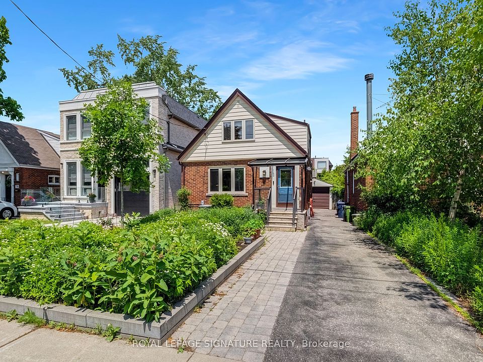 1st image of 142 Divadale Dr