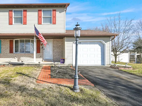 69 Sycamore Ln, Hanover, PA 17331
