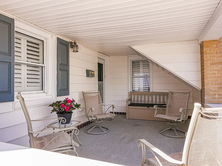 100 S Richards Ave #1 — Photo 30