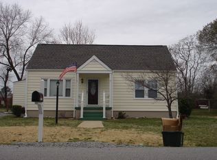 21506 Perdue Ave, South Chesterfield, VA 23803