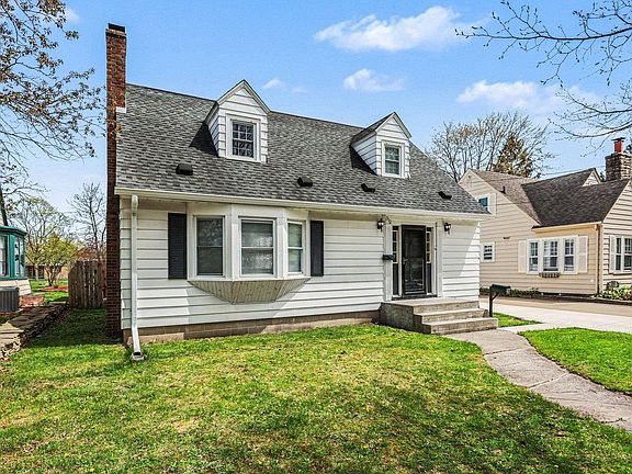 2nd image of 310 Green Ave
