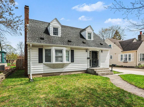 310 Green Ave, Bay City, MI 48708