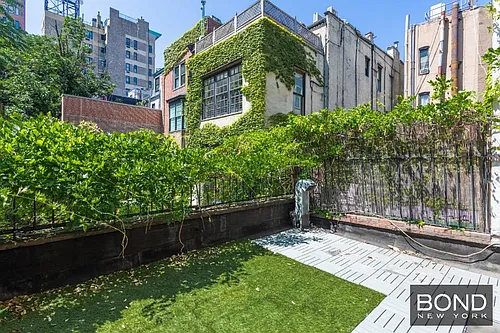 794 Lexington Ave #3R Photo 1