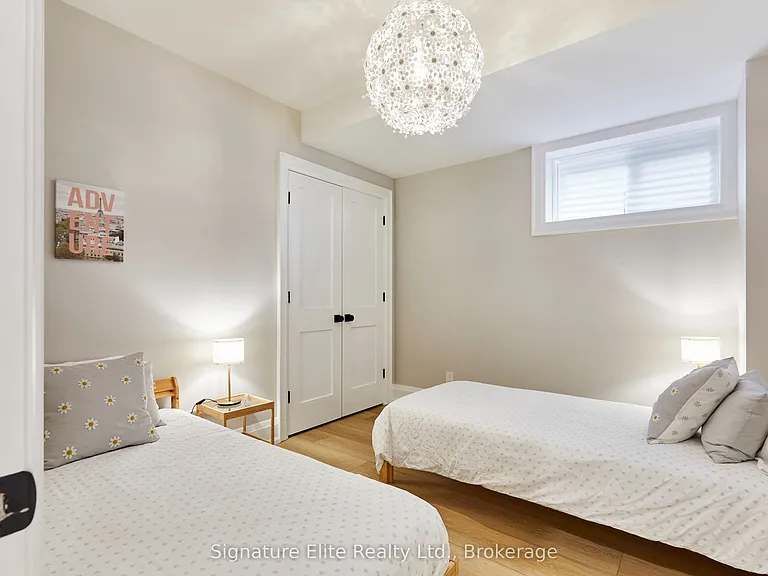30 Amesbury Dr #2 — Photo 22