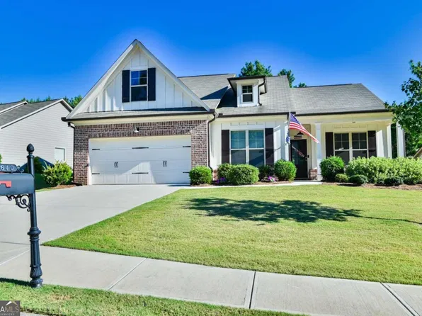 640 Lakeview Bend Cir, Jefferson, GA 30549