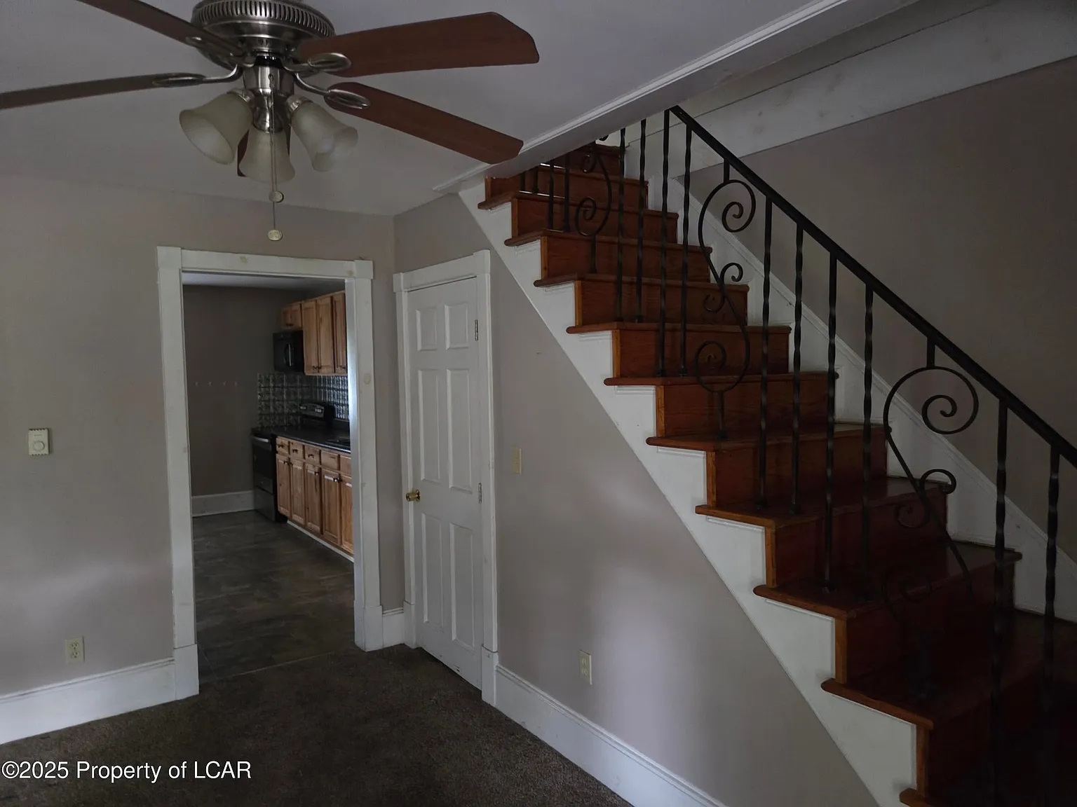 3 bed, 1440 sqft, $1,250 — Photo 2