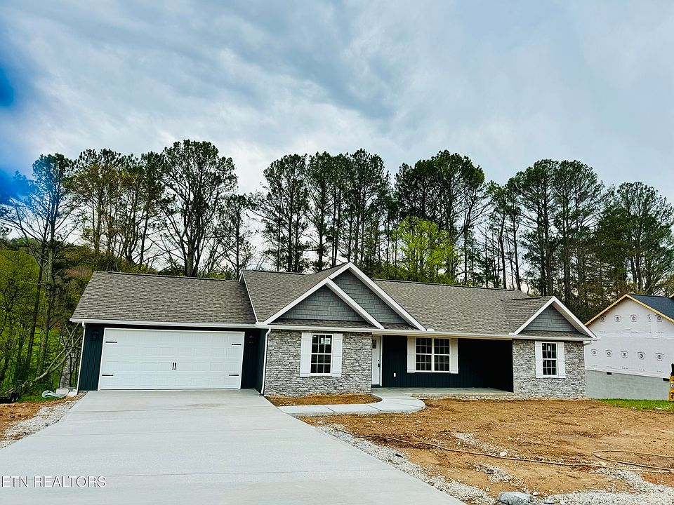 2nd image of 260 Milo Cir