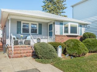 539 Post Ave, Lyndhurst, NJ 07071