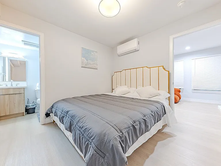 123 S Marguerita Ave #215B — Photo 12