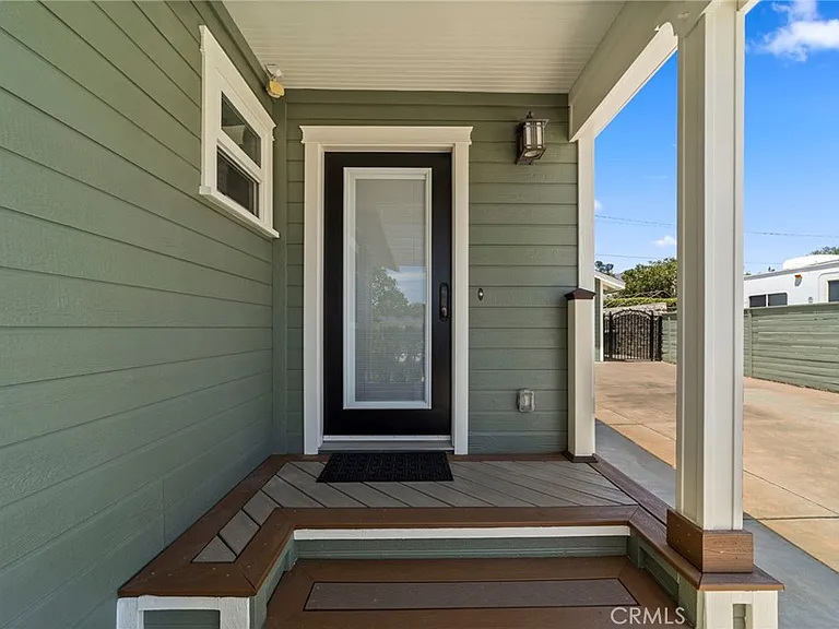 963 E Meda Ave — Photo 40