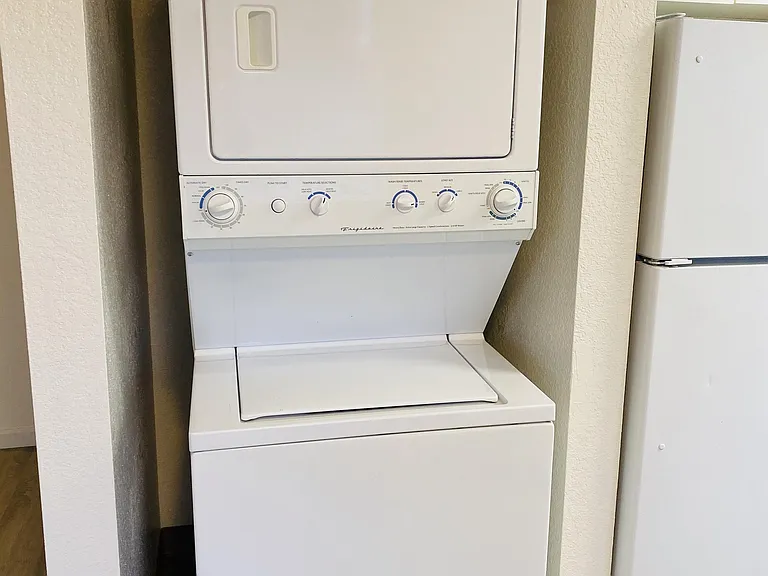 Rivers Landing Apartments — Photo 32
