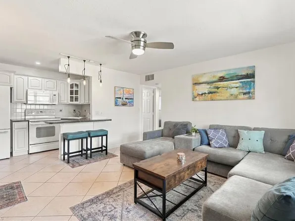 457 Tallwood ST #408, MARCO ISLAND, FL 34145